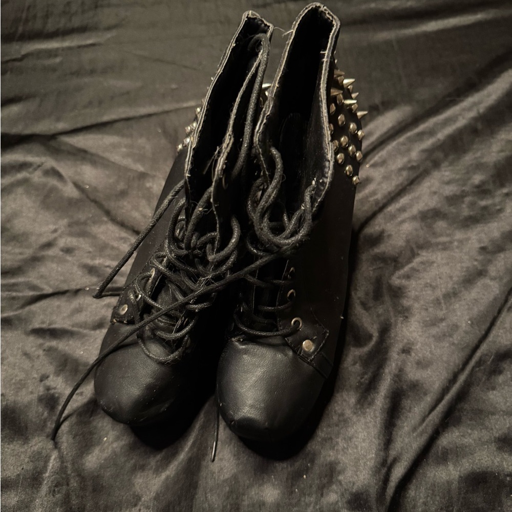 Jojo Cat Black Studded Women's Boots